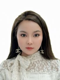 李銀 Ally Li
